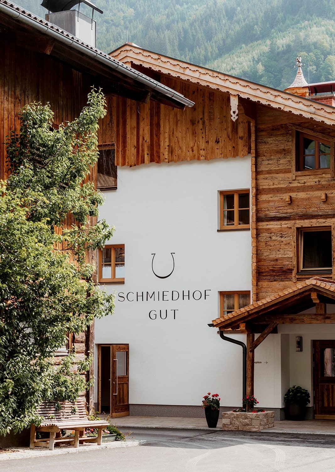 Das Schmiedhofgut von außen